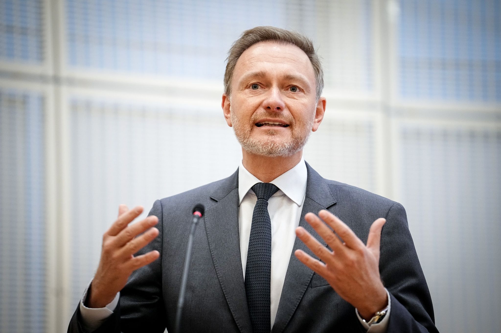 Lindner warnt vor Handelskrieg mit USA