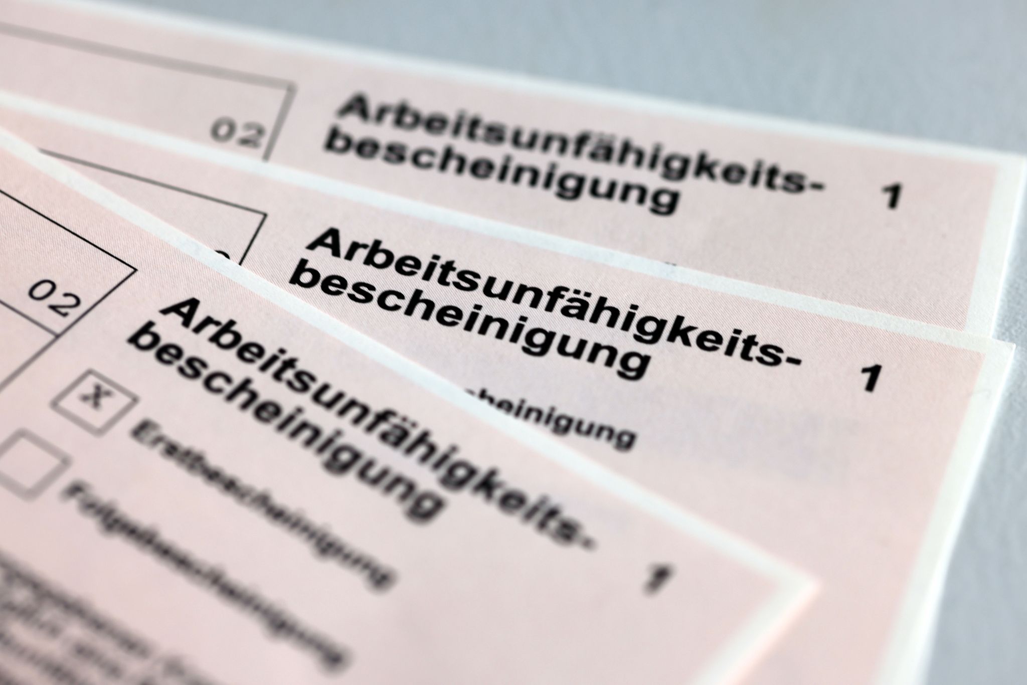 Kassen-Auswertung: Mehr Krankheitsausfälle im Job 2022