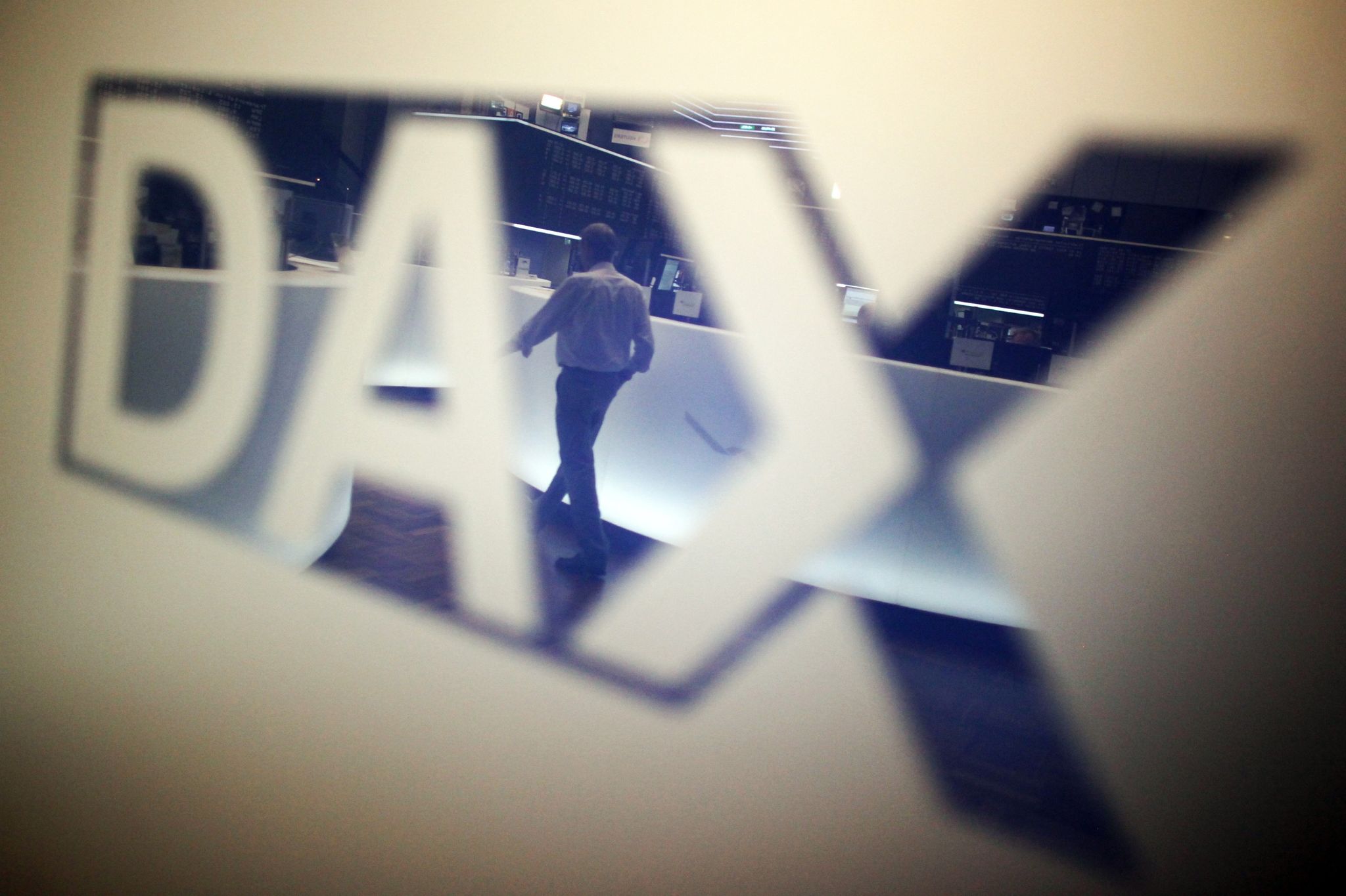 Dax im Minus – Anleger vorsichtig vor US-Arbeitsmarktdaten