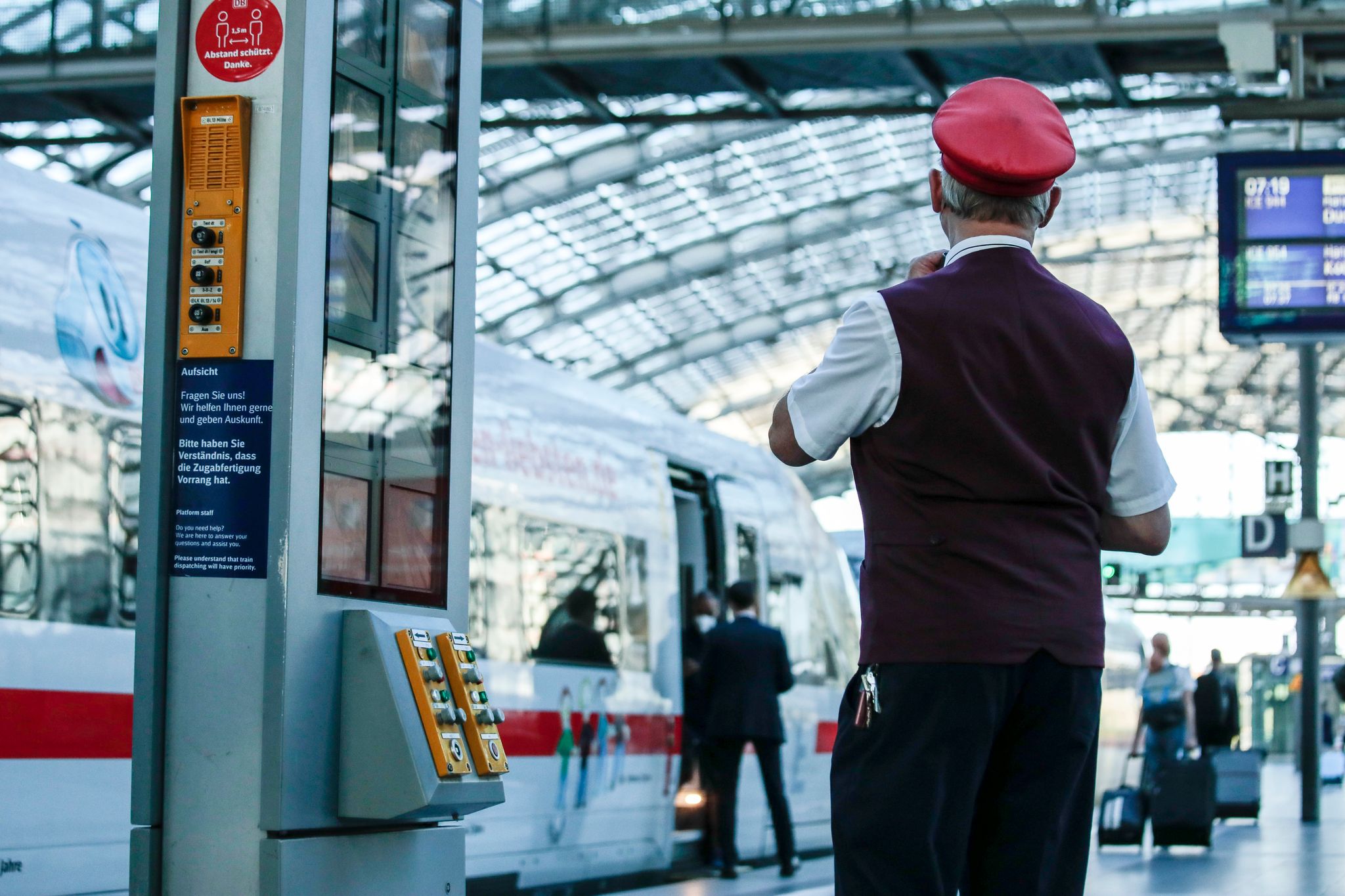 Tausende neue Leute für eine bessere Bahn gesucht