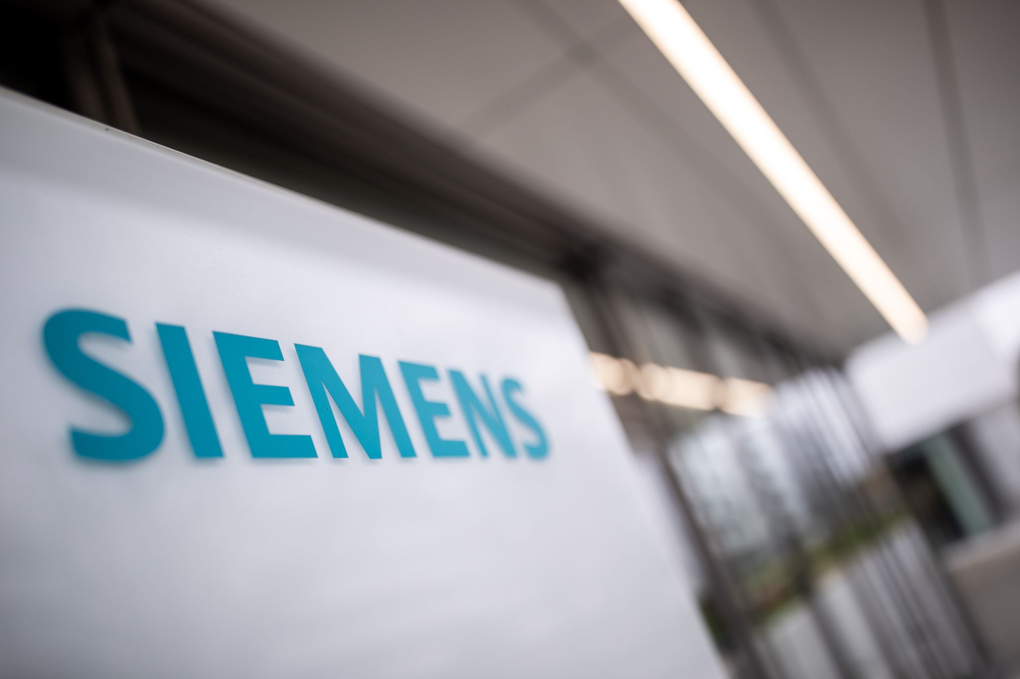 Siemens: Milliardenauftrag aus Indien für 1200 Lokomotiven