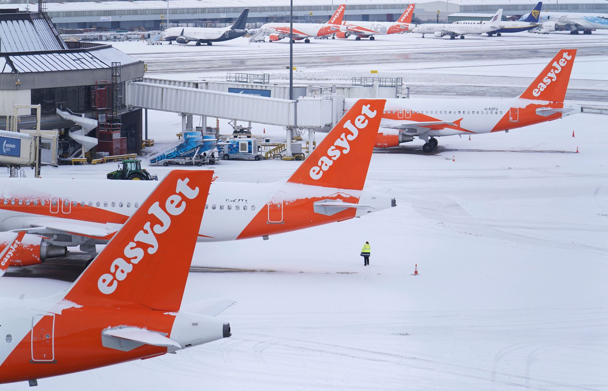 Flughafen Manchester stellt zeitweise Betrieb ein