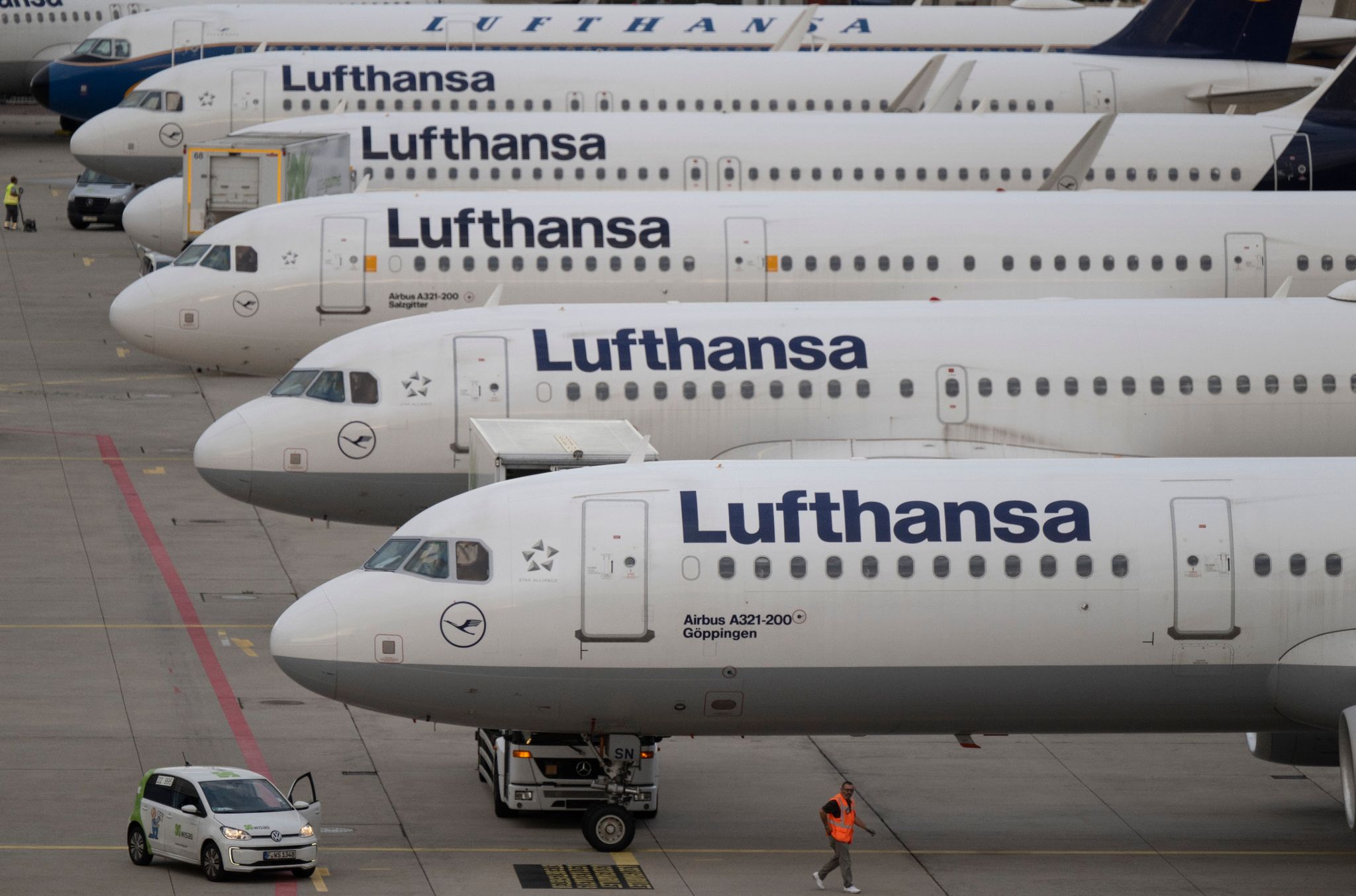 Bahn-Baupanne löst Lufthansa-Chaos aus