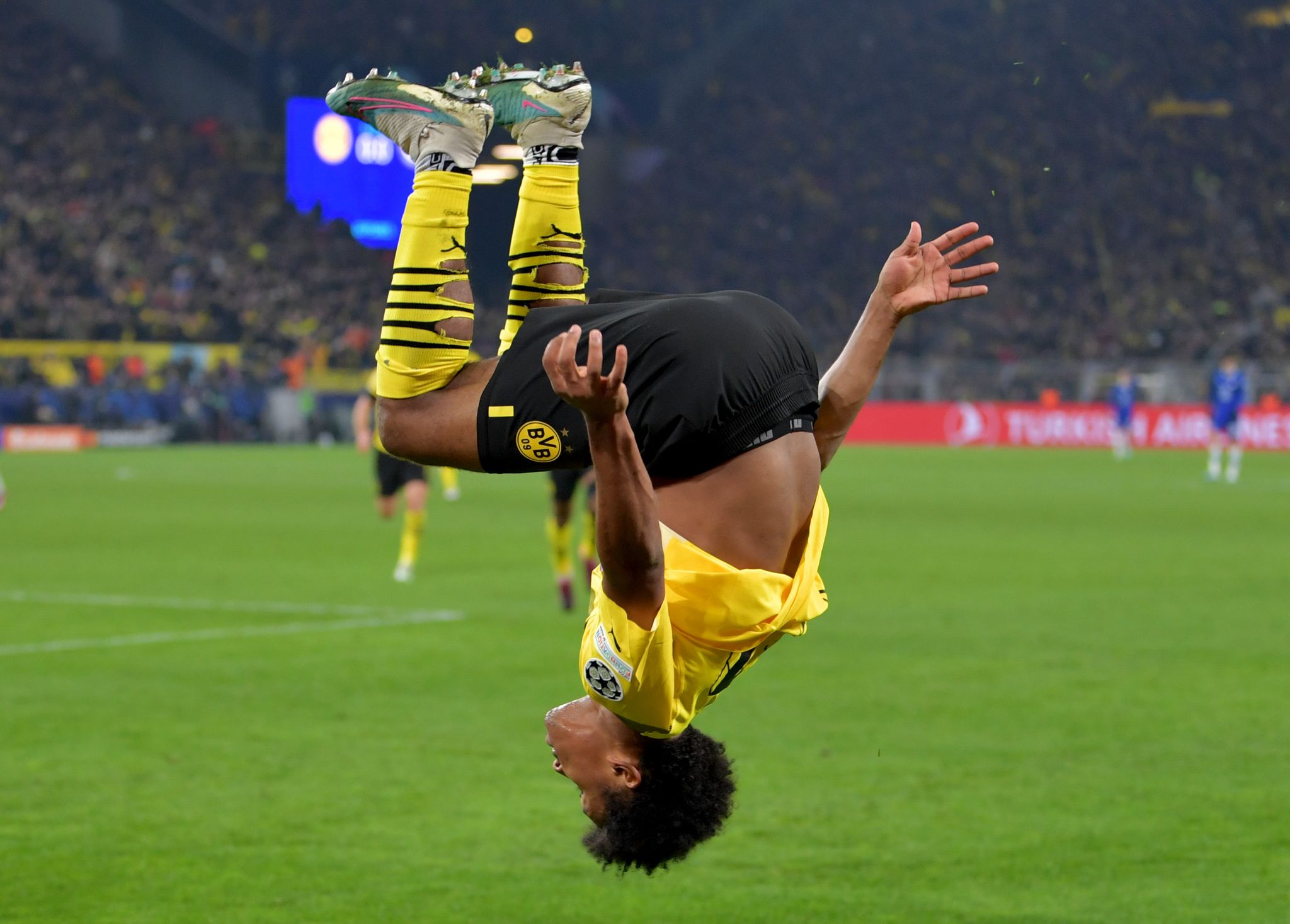 Borussia Dortmund macht mehr Gewinn