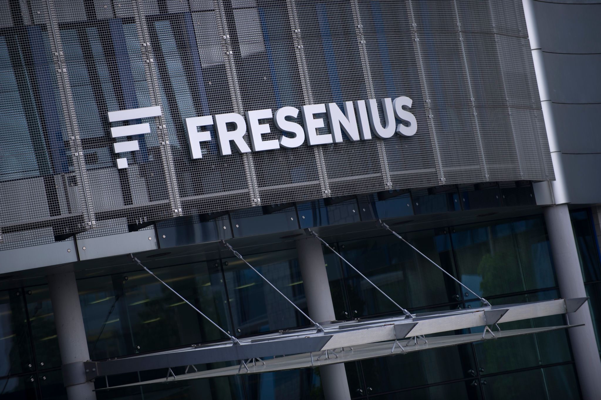 Fresenius will Dialysetochter FMC aus Bilanz nehmen