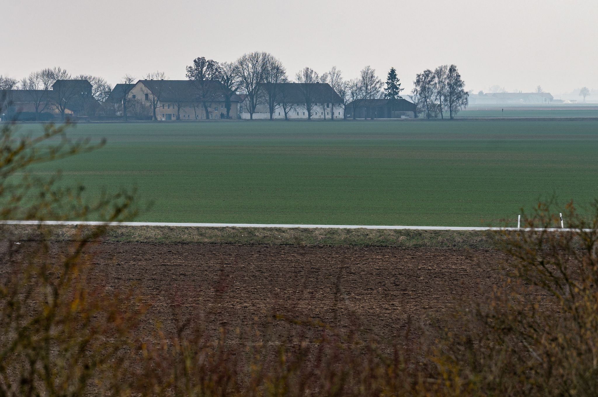 BMW kauft Grundstück für Batteriewerk in Niederbayern