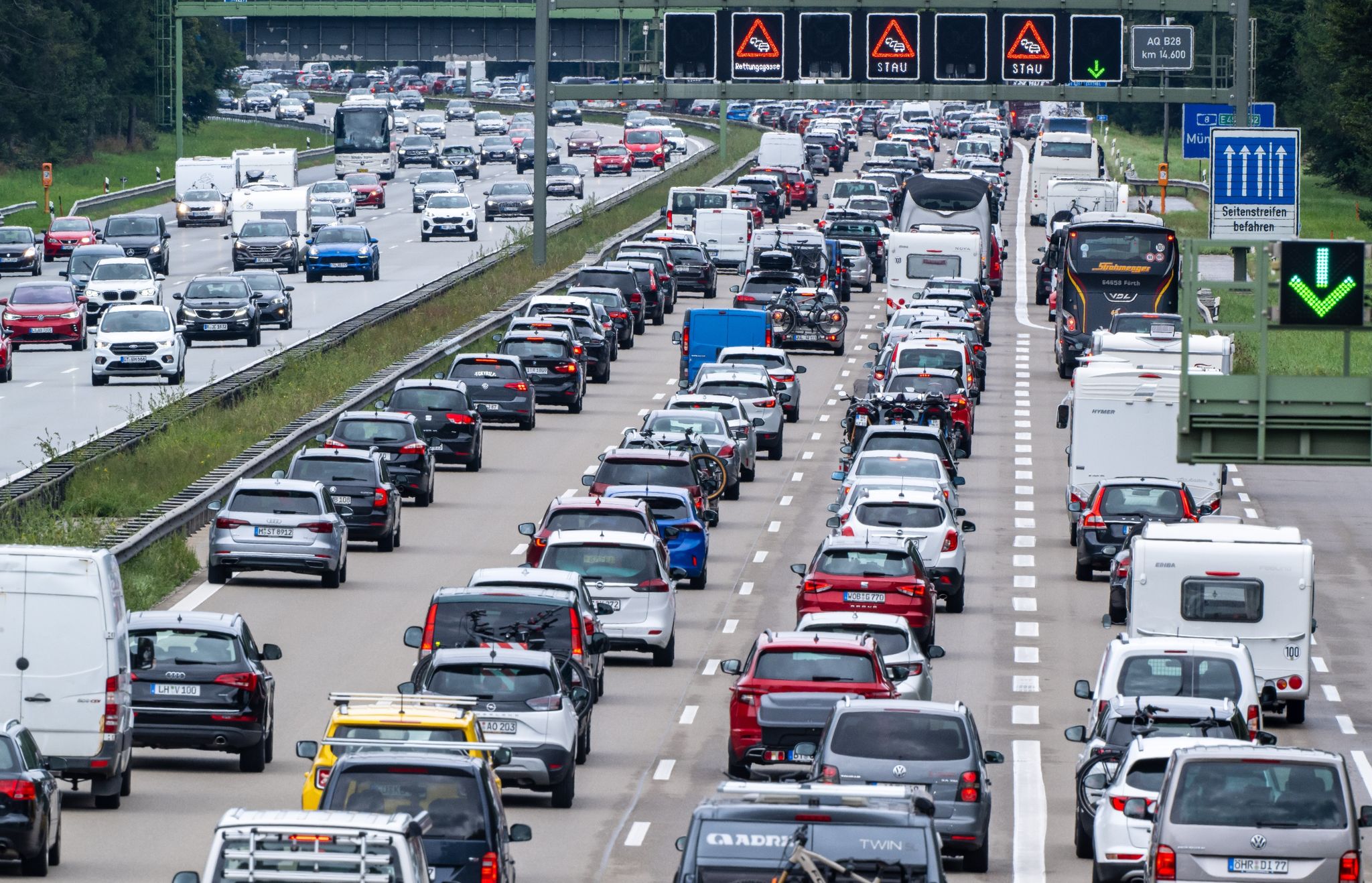 Abstimmung über Zukunft von Autos mit Verbrennungsmotor