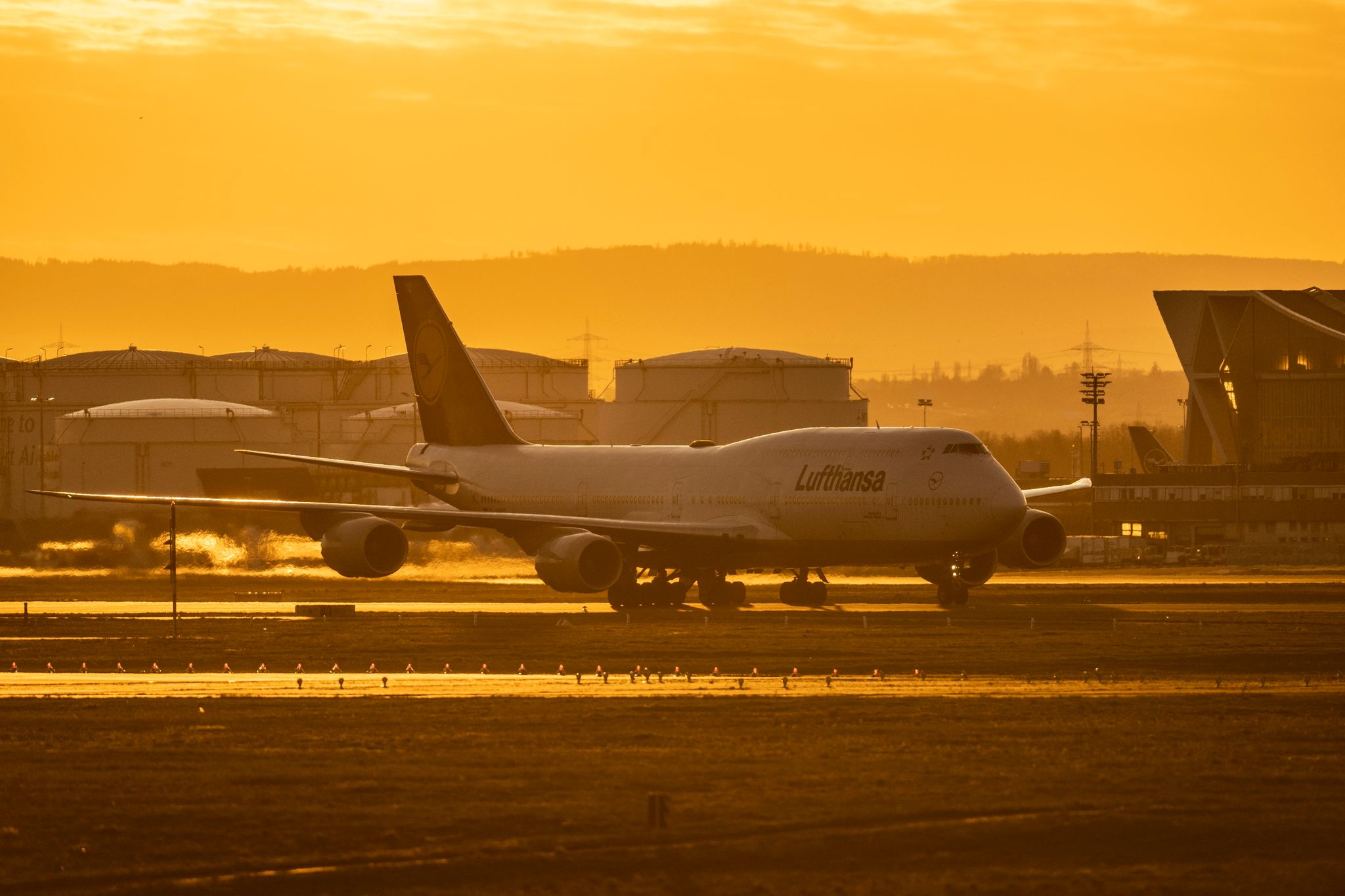 Lufthansa verkauft Catering-Sparte an Finanzinvestor