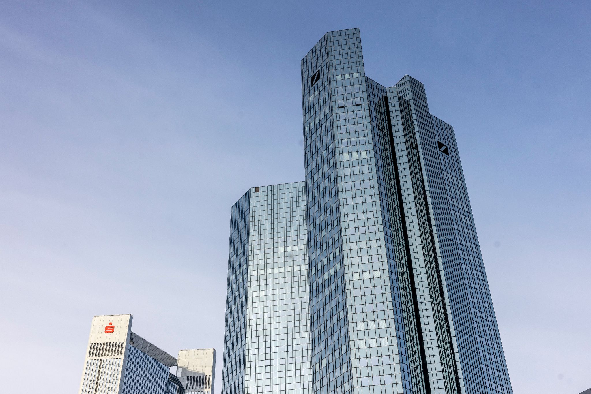 Deutsche Bank macht Milliardengewinn