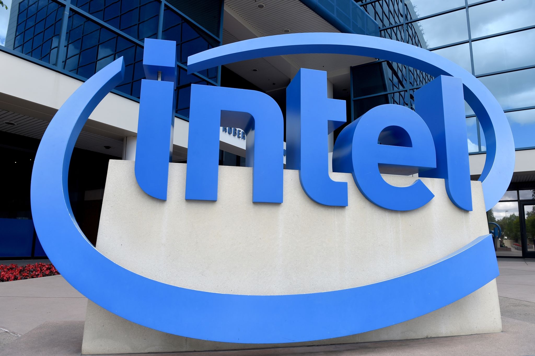 Intel mit Umsatzeinbruch und Milliardenverlust