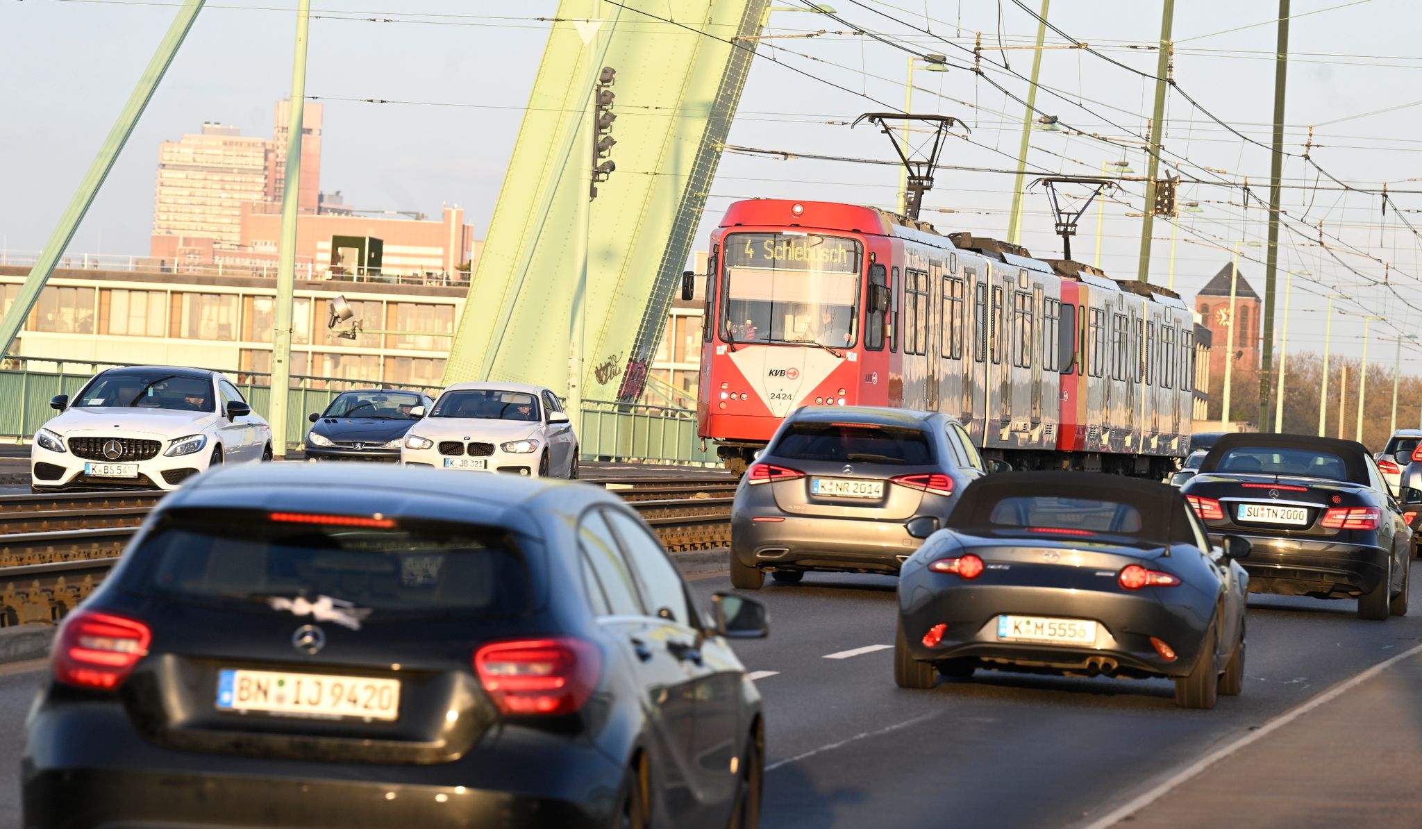 Was bringt das Deutschlandticket dem Klima?