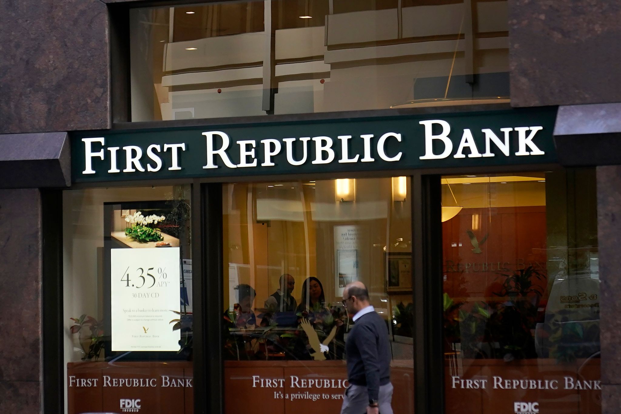 JP Morgan Chase übernimmt First Republic Bank