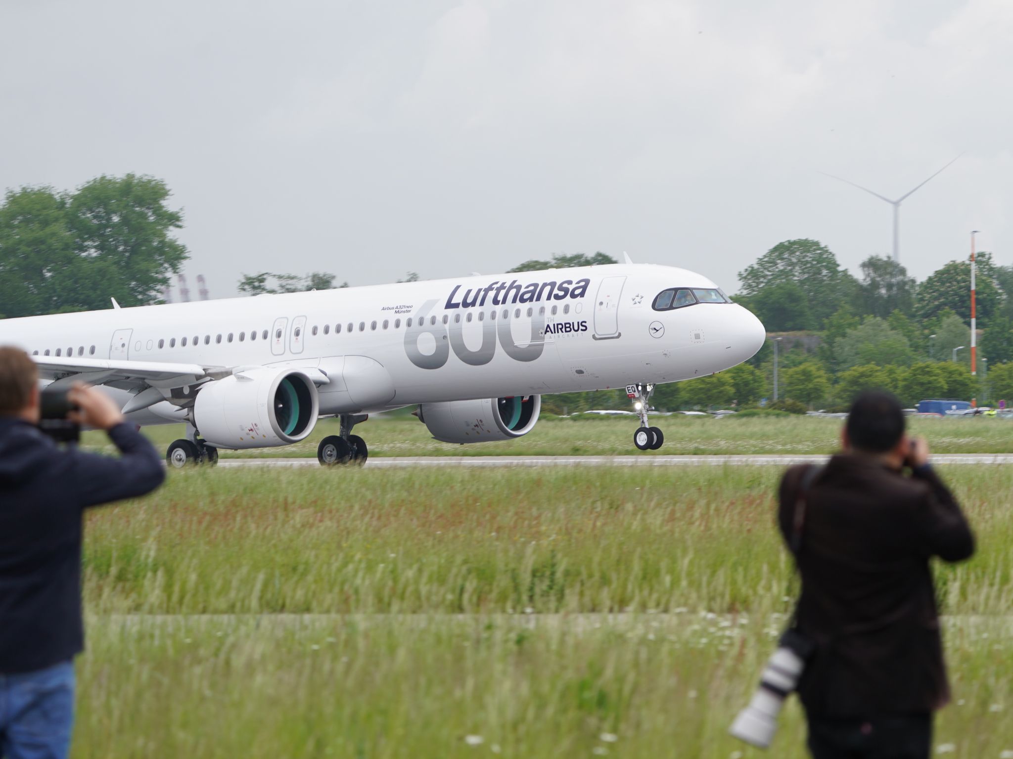 Airbus übergibt in Hamburg 600. Maschine an die Lufthansa