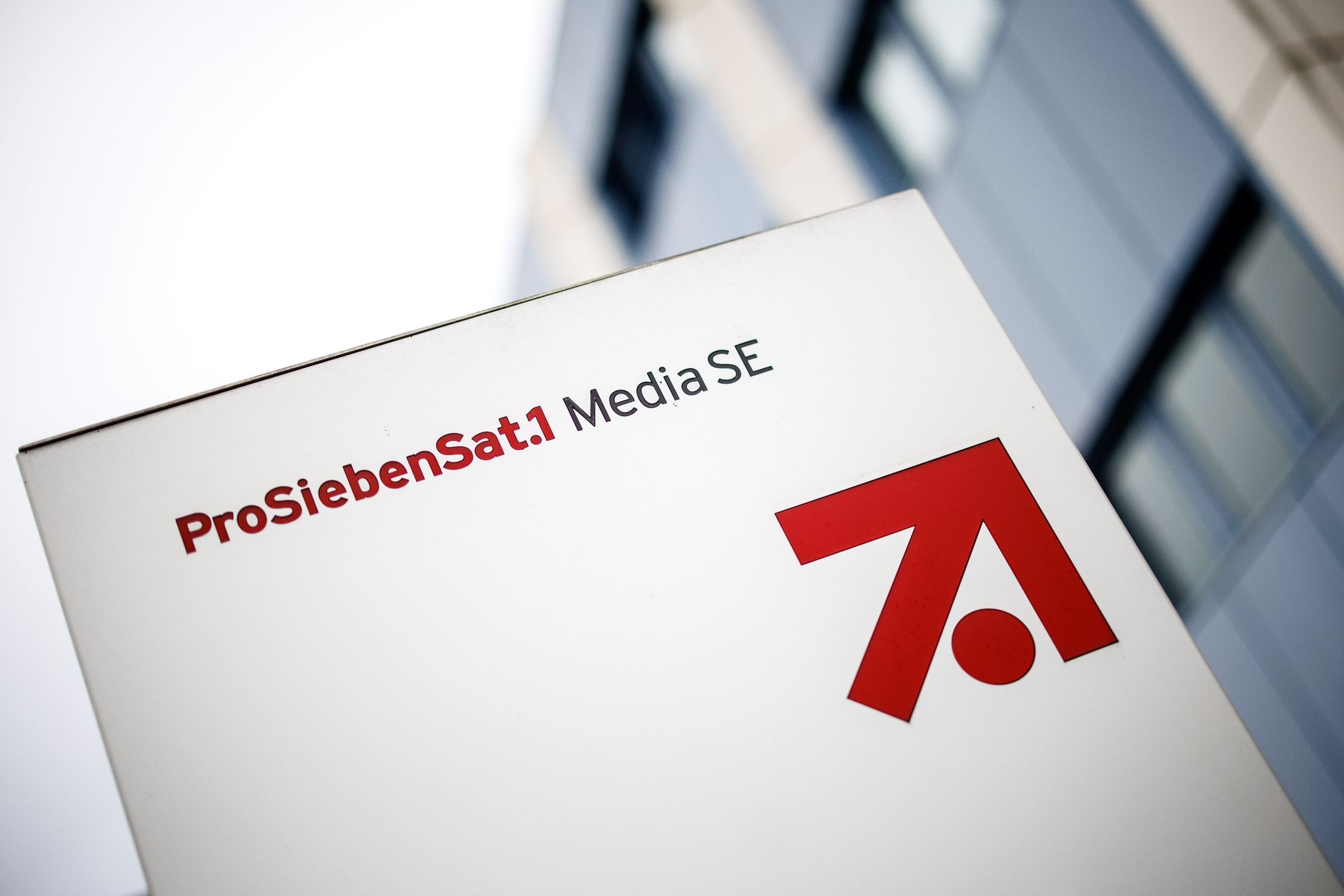 TV-Werbeflaute drückt ProSiebenSat.1 in die Verlustzone