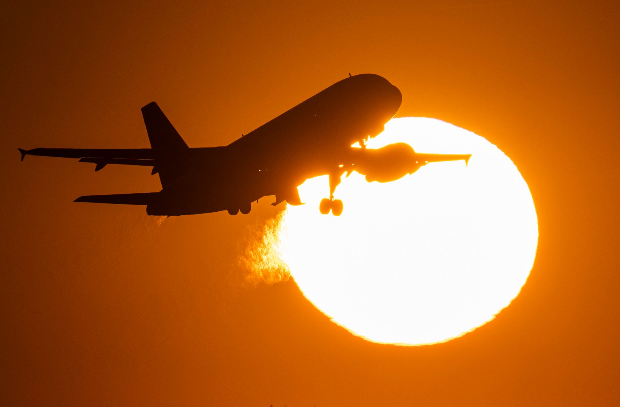 Flugtickets bleiben wegen knapper Kapazitäten teuer