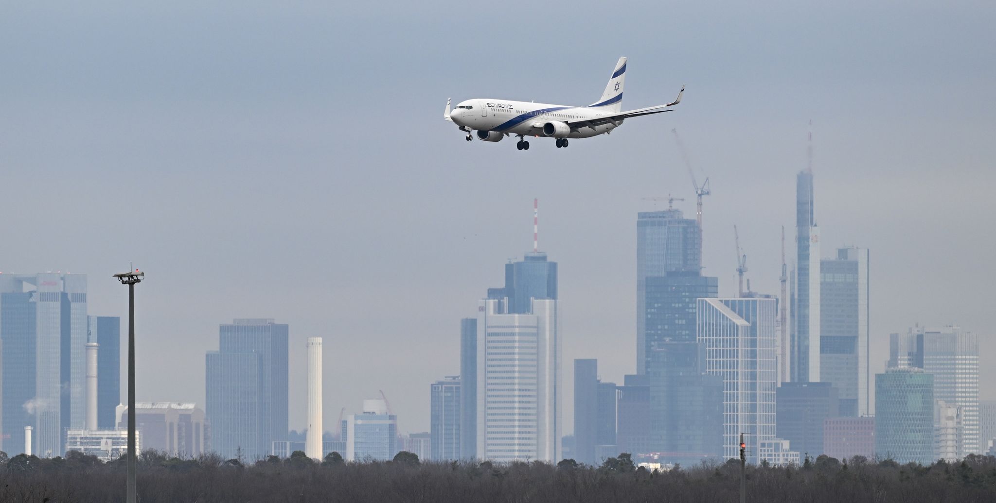 Kleinster Großflughafen der Welt – Fraport wird 100