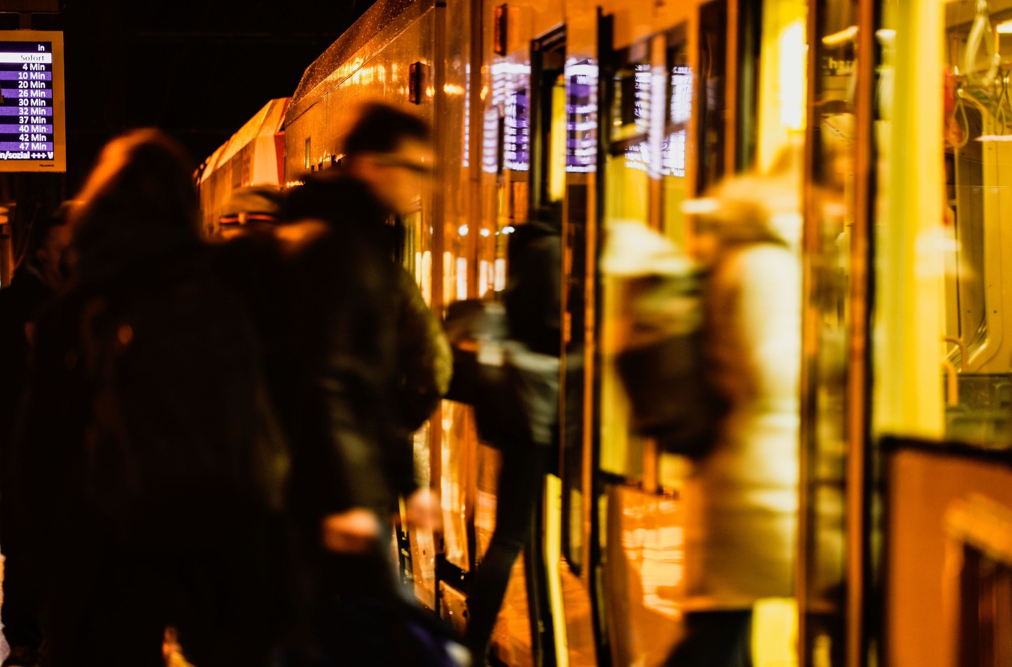 Zahl der Ost-West-Pendler erreicht Rekord