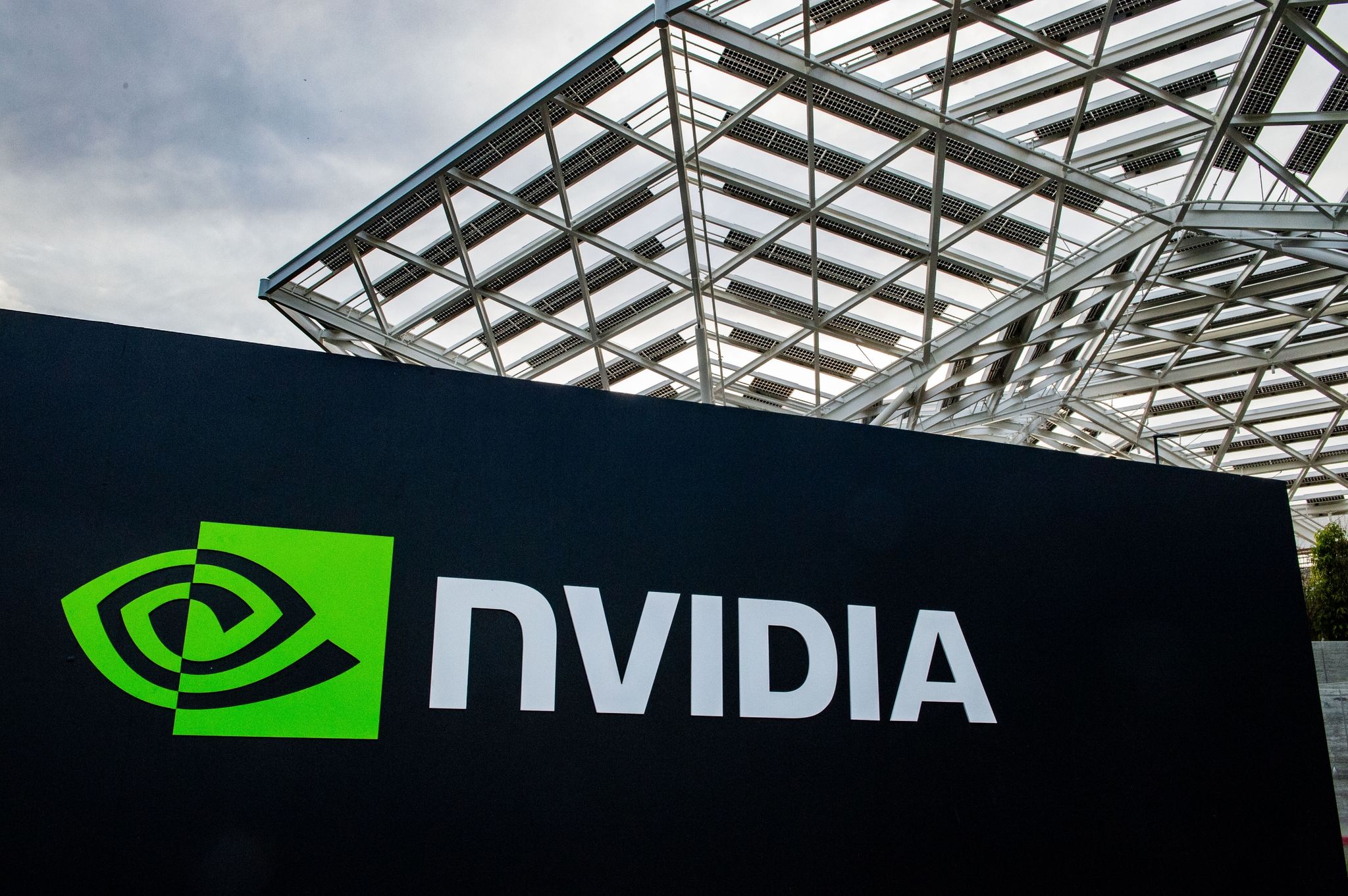 Nvidia knackt Marke von drei Billionen Dollar