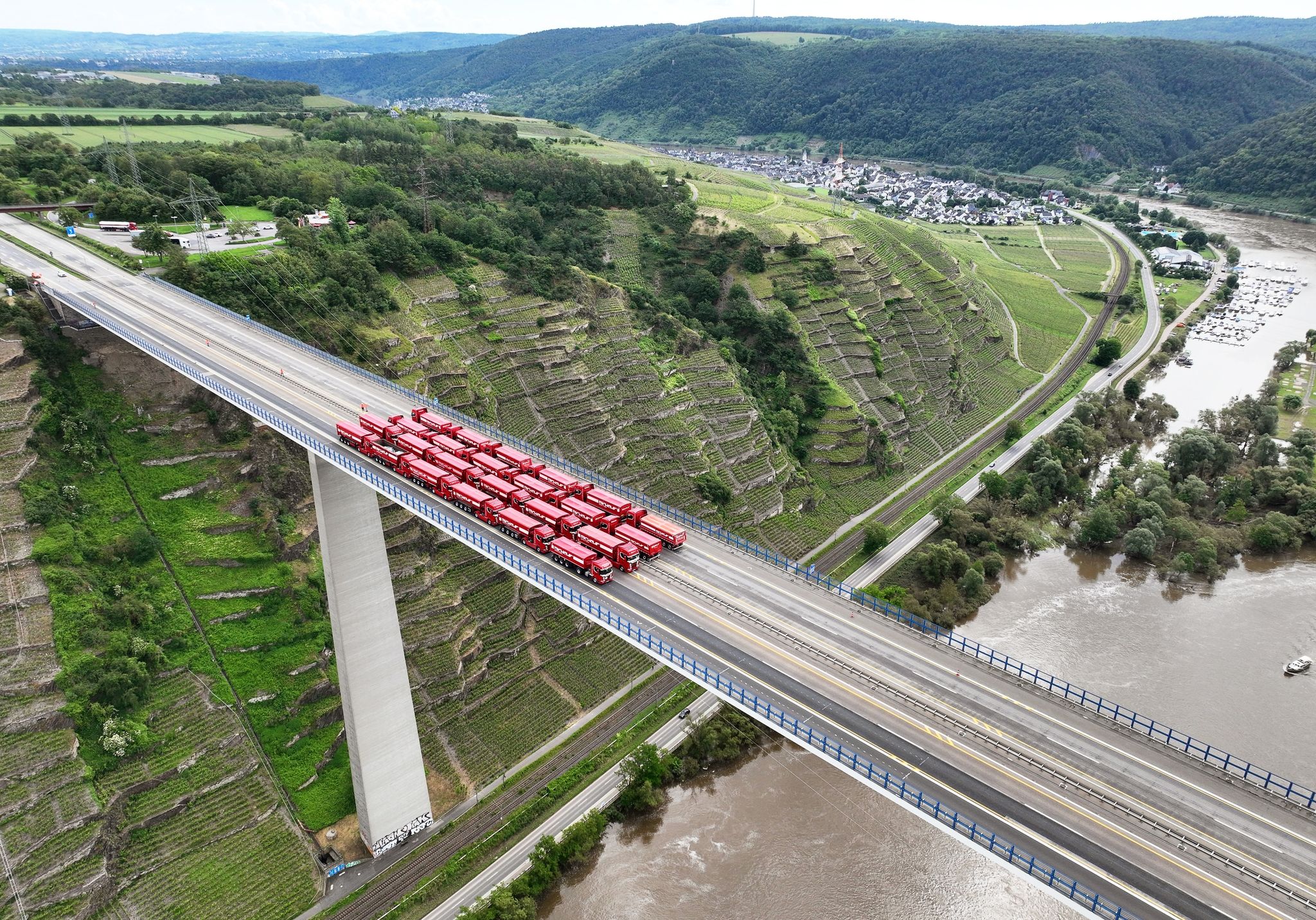 «Verkehrskollaps»: Verbände warnen vor Autobahn-Sparplänen