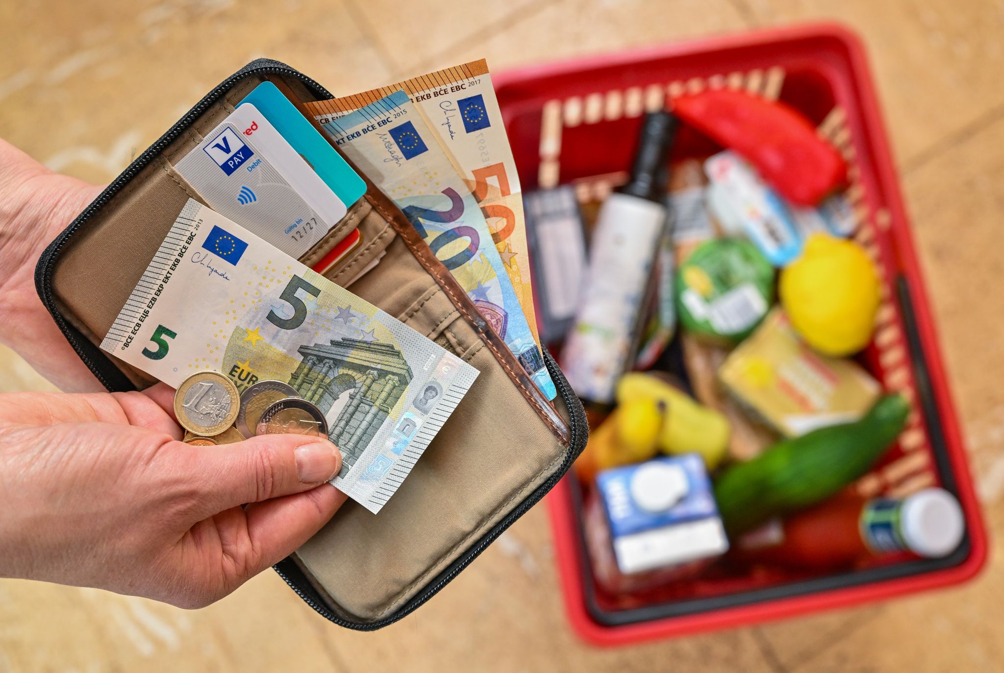 Inflation über Zwei-Prozent-Marke