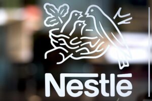 Nestlé gibt Entwarnung für Kunden wegen Mineralwasser
