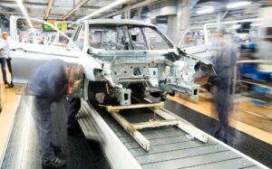 Zahl der Arbeitslosen erstmals seit 2015 über drei Millionen