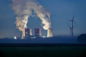Zu hohe Strompreise im Winter? Behörden legen Bericht vor
