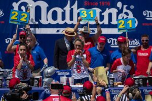 Hotdog-Marke Nathan’s für 450 Millionen Dollar verkauft