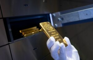 Goldpreis nähert sich 5.000-Dollar-Marke – Silber 100 Dollar